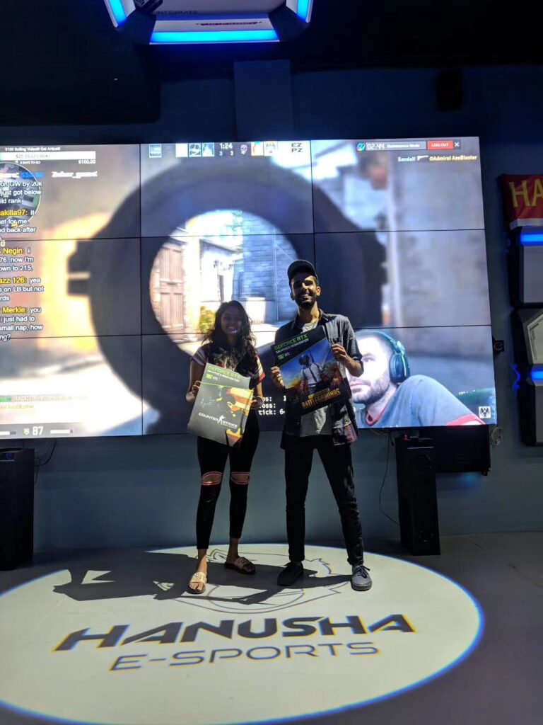 我在印度开“网吧” 我在印度开“网吧”