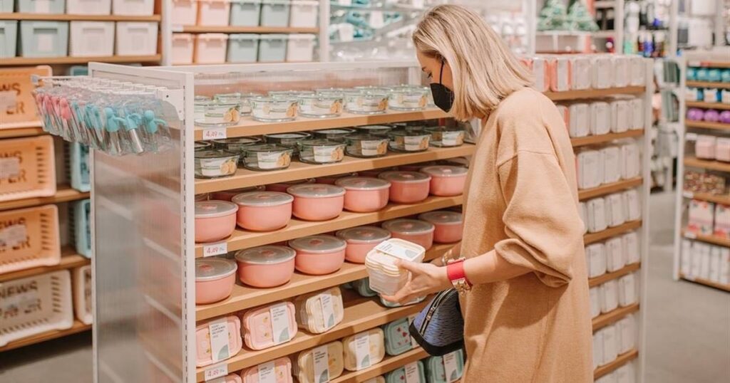 中国十元店,出海变轻奢 中国十元店,出海变轻奢