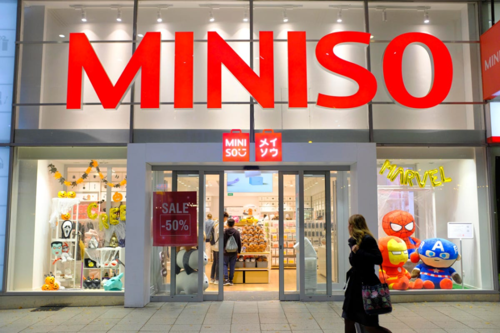 「见识冰块」:名创优品MINISO在拉美的本地化迭代 「见识冰块」:名创优品MINISO在拉美的本地化迭代