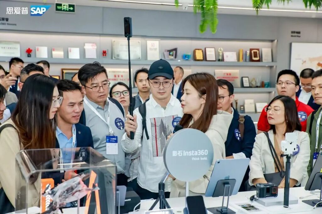 SAP全球化智库沙龙走进影石,共探中国品牌出海新路径 SAP全球化智库沙龙走进影石,共探中国品牌出海新路径